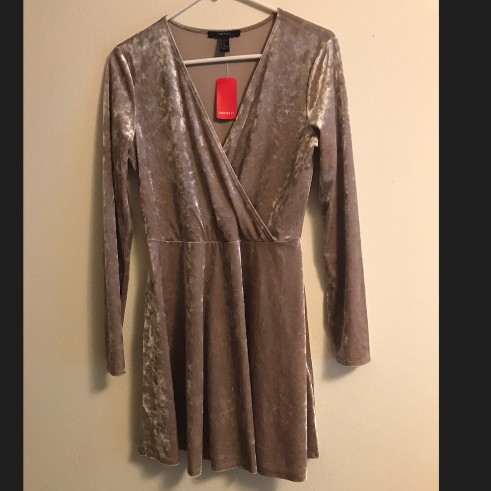 FINAL PRICE ⭐️⚡️Forever 21 Taupe Faux Suede Dress
